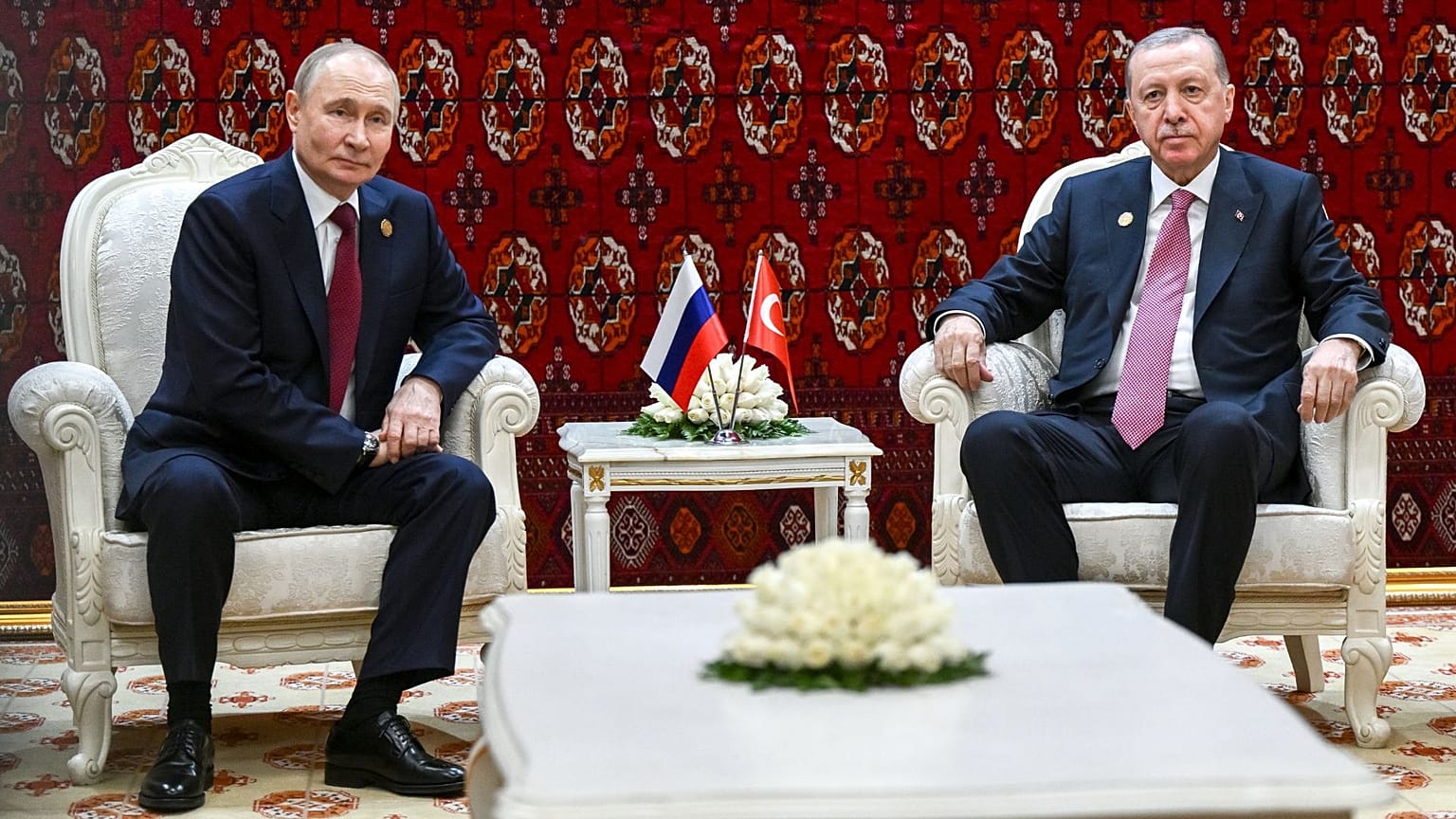 دیدار اردوغان و پوتین در ترکمنستان