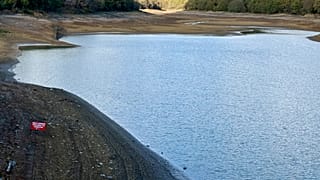 Sularında çekilme yaşanmış Göktürk Göleti / 12 Ekim 2025