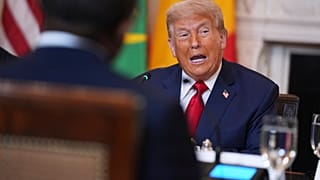 USA : la "travel ban" de Trump et l'absence de réactions africaines