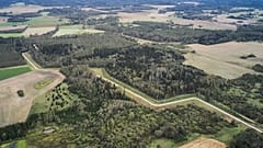 A drone shows an aerial view of the Estonia-Russia border near Vinski, 15 September, 2025