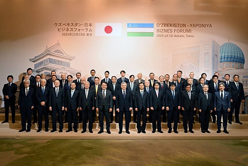 Uzbekistan's President Shavkat Mirziyoyev along with business representatives of Japan