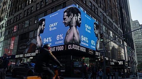 Advertisement by the American company Polymarket predicting a victory for Zohran Mamdani in the NYC mayoral election, November 2025.