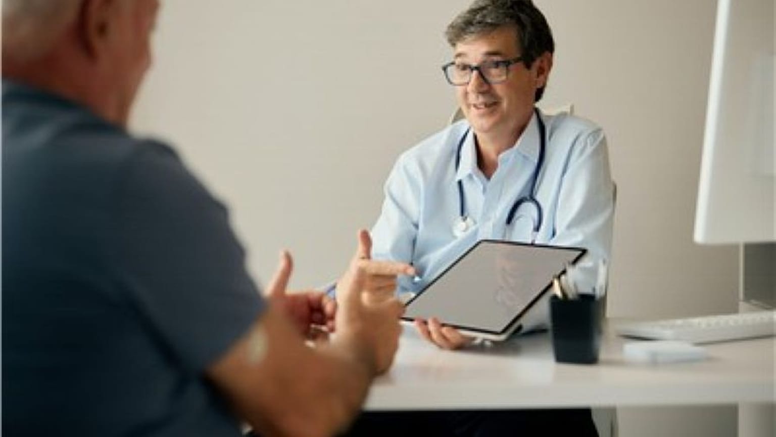 أكاديمية ديكسكوم هي منصة تعليمية شخصية جديدة لتعزيز الثقة في استخدام نظام مراقبة الجلوكوز المستمر ودعم رعاية مرضى السكري المتسقة وعالية الجودة.