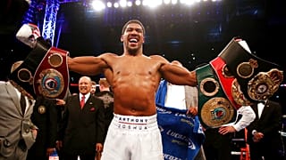 Boxe à Miami : Antony Joshua envoie Jake Paul au tapis et défie Tyson Fury