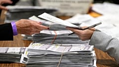 Imagen de archivo, listas de votaciones