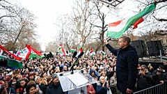 A TISZA Párt gyűlése Szegeden, a Széchenyi téren 2025. december 20-án