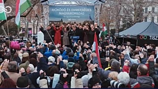 A TISZA Párt gyűlése Szegeden, a Széchenyi téren 2025. december 20-án