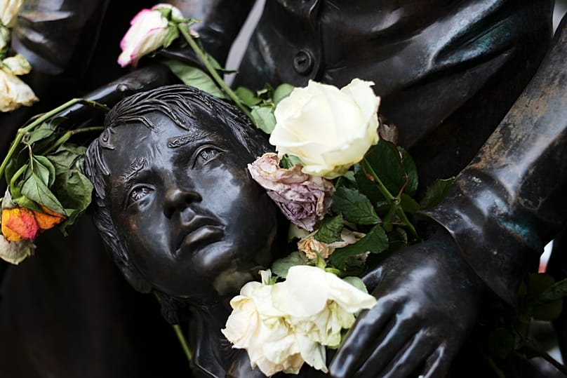 Emlékezés a náci korszak gyermektranszportjainak áldozataira