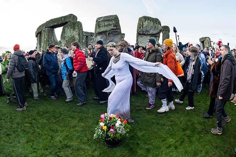 A téli napfordulót ünnepelték a Stonehenge-nél 
