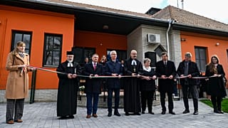 Evangélikus óvoda avatása kormánypárti politikusok gyűrűjében Budapesten, a 16. kerületben, 2025. október 28-án.