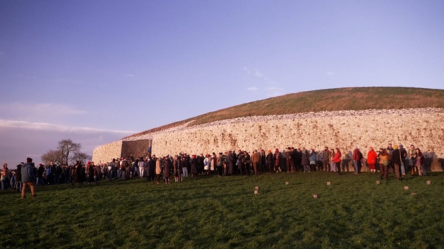 Around 2,000 people have gathered at Newgrange, Ireland, to celebrate the winter solstice, Dec.21, 2025