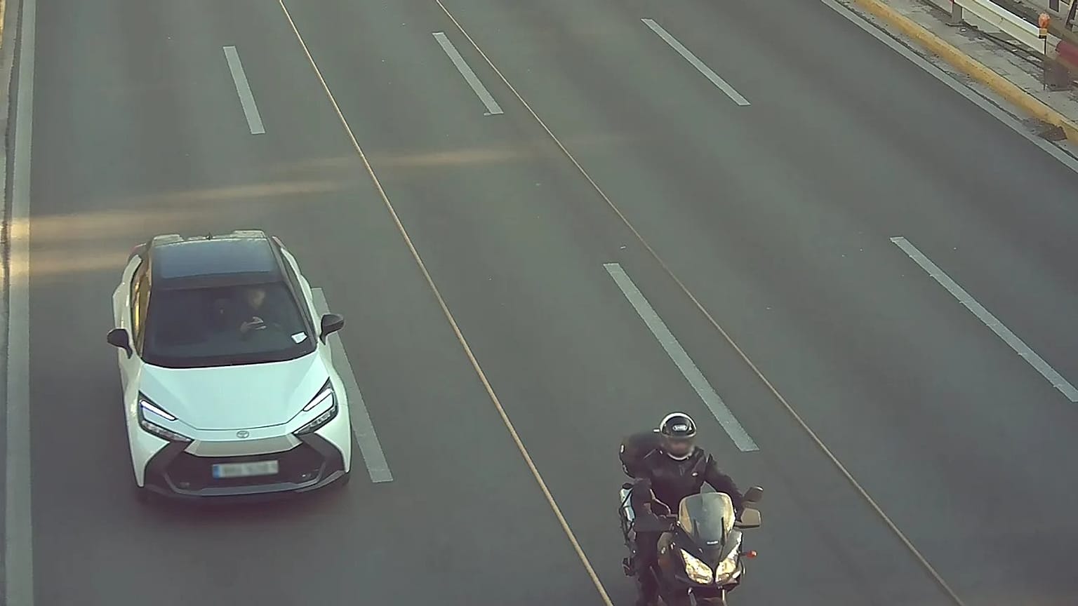 Υλικό από την ΑΙ κάμερα στη Λεωφόρο Συγγρού