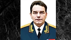 Le lieutenant-général Fanil Sarvarov, chef du département de l'entraînement opérationnel de l'état-major général des forces armées russes, a été tué à Moscou.
