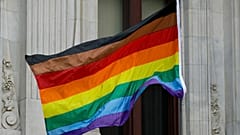 Flaga LGBT+.