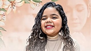 Ester Souza, a nyolcéves igehirdető