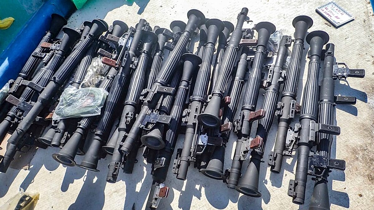 صواريخ مضادة للطائرات على الحدود.. الداخلية السورية تُفشل محاولة تهريب في دير الزور