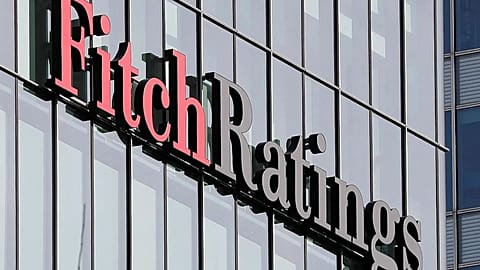 Fitch Ratings Ukrayna'nın kredi notunu yükseltti.