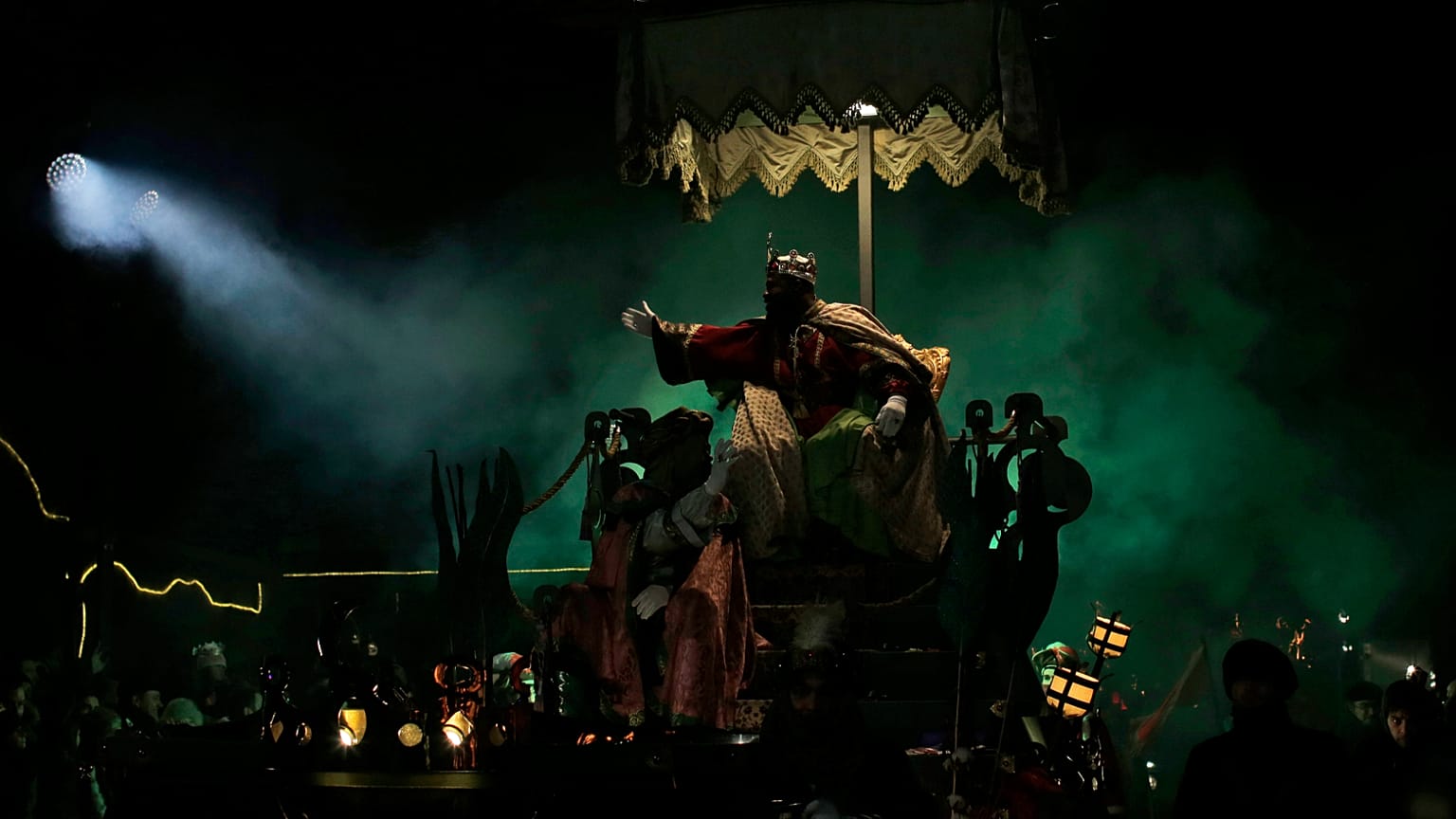 Una carroza lleva al rey Baltasar. Archivo.