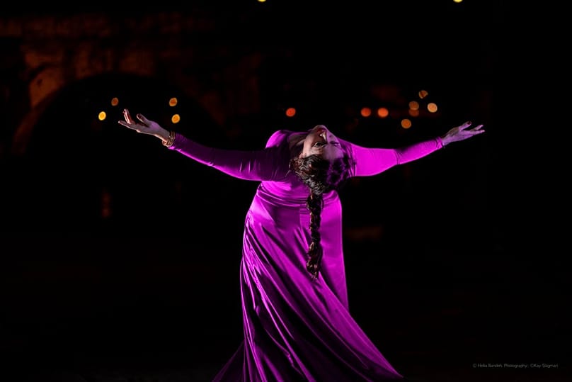 رقص هلیا بنده