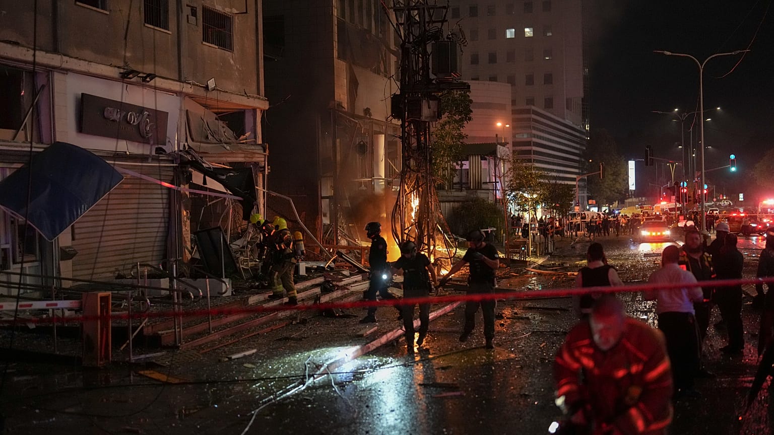 تصویر تزئینی است