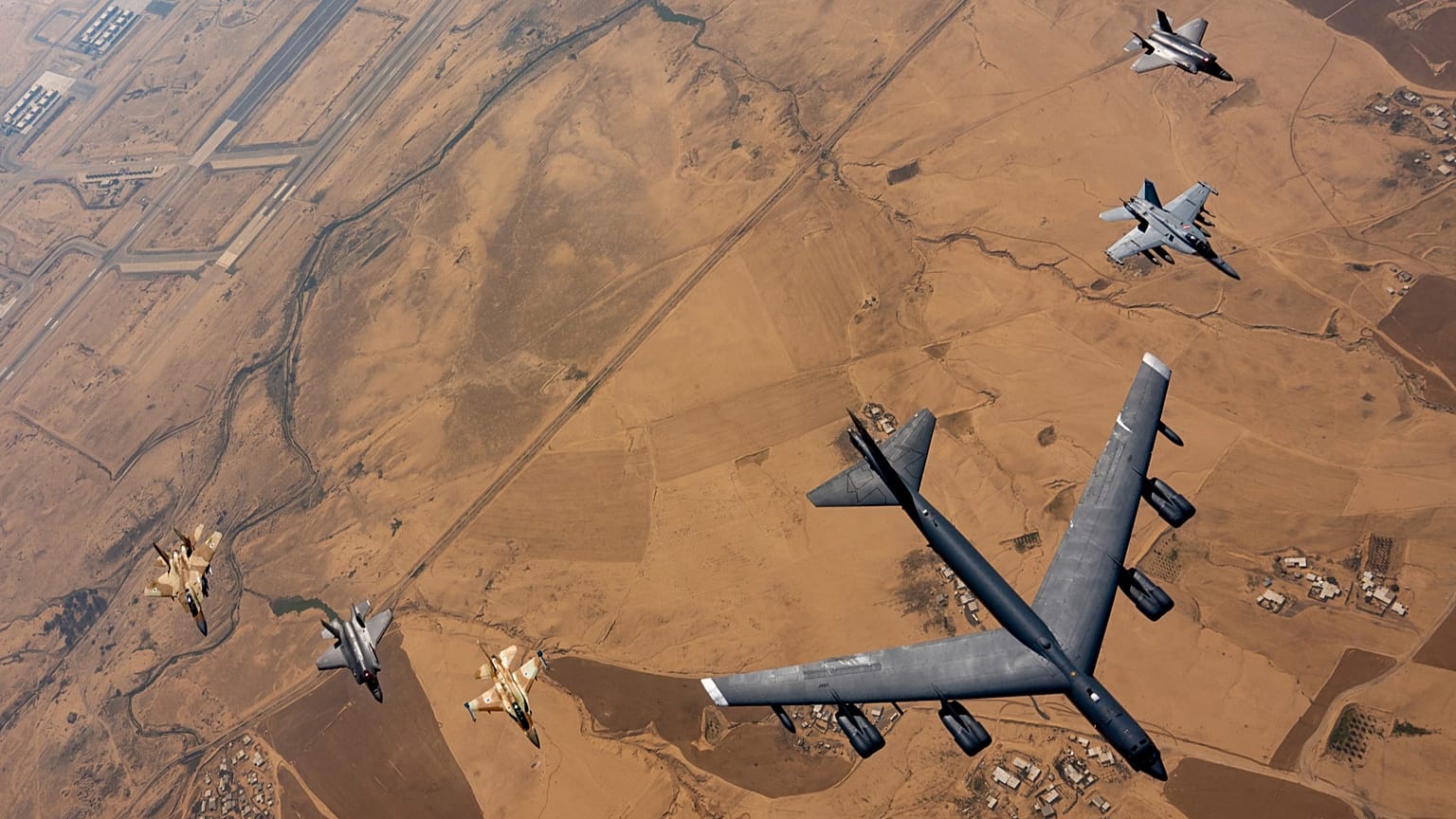 هواپیماهای آمریکا و اسرائیل در رزمایشی مشترک