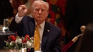 Nigeria : les États-Unis frappent des positions de l’État islamique avec l’accord d’Abuja