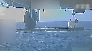 یورش کماندوهای آمریکایی به یک نفتکش در ۱۰ دسامبر