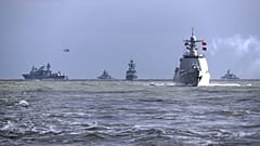 Chinesische und russische Kriegsschiffe bei einer gemeinsamen Übung im Juni dieses Jahres