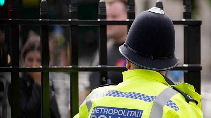 Londra polisiyle Masonlar karşı karşıya: Üyelik bildirimi krizi