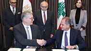 الصورة نشرتها رئاسة الوزراء اللبنانية وتظهر توقيع مذكرة تفاهم بين مصر ولبنان لتلبية احتياجات لبنان من الغاز الطبيعي، بيروت 29 ديسمبر 2025.