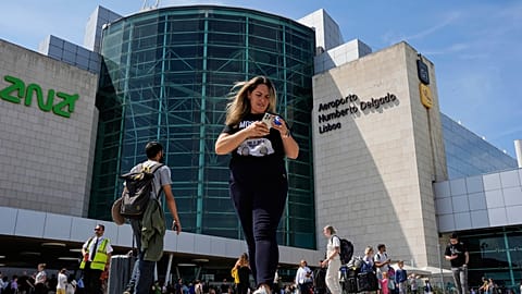 GNR reforça controlo de fronteiras no aeroporto de Lisboa como "medida de contingência"