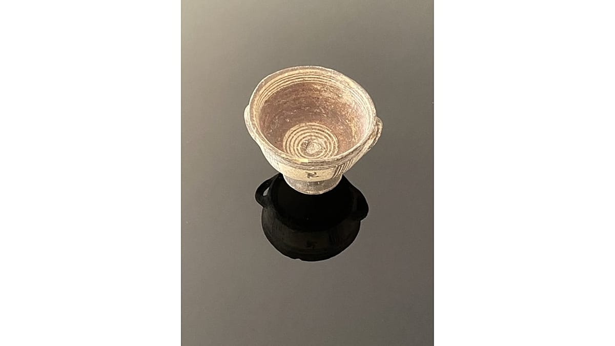 Im-Auktionshaus-entdeckt-Paris-gibt-rund-1200-Jahre-altes-Artefakt-an-Zypern-zur-ck