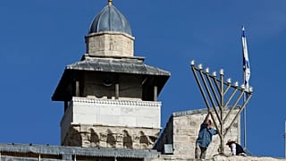 المسجد الإبراهيمي في الضفة الغربية المحتلة