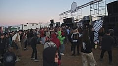 Bilder vom Rave am Cenajo-Stausee in Albacete, 2. Januar 2026