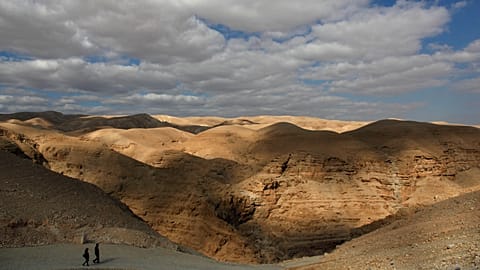 صحراء يهودا بين القدس وأريحا (صورة من وكالة أسوشيتد برس/دوسان فرانيتش، أرشيفية)
