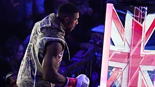 Anthony Joshua arrives for a heavyweight boxing match against Jake Paul in Miami, 19 December, 2025