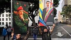 Maduro támogatóit tüntetésre hívták Caracasba