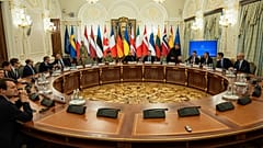 Советники по национальной безопасности европейских стран на форуме по безопасности в Киеве, Украина, суббота, 3 января 2026 года. 