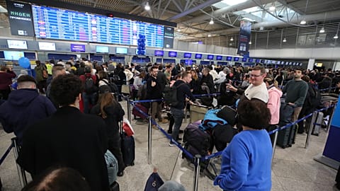 Ταλαιπωρία χιλιάδων επιβατών στο «Ελ. Βενιζέλος»