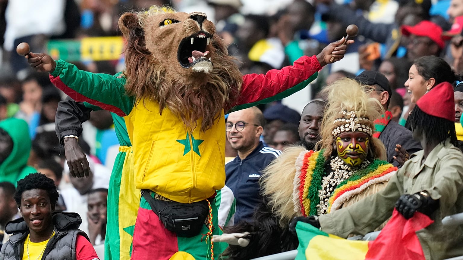 Сенегал в четвертьфинале сыграет с Мали