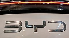سيارة كهربائية صينية من طراز BYD معروضة في معرض إيسن للسيارات في مدينة إيسن الألمانية