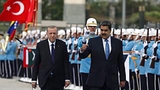 Nicolas Maduro, başkent Ankara'da Cumhurbaşkanı Recep Tayyip Erdoğan ile birlikte, 9 Temmuz 2022