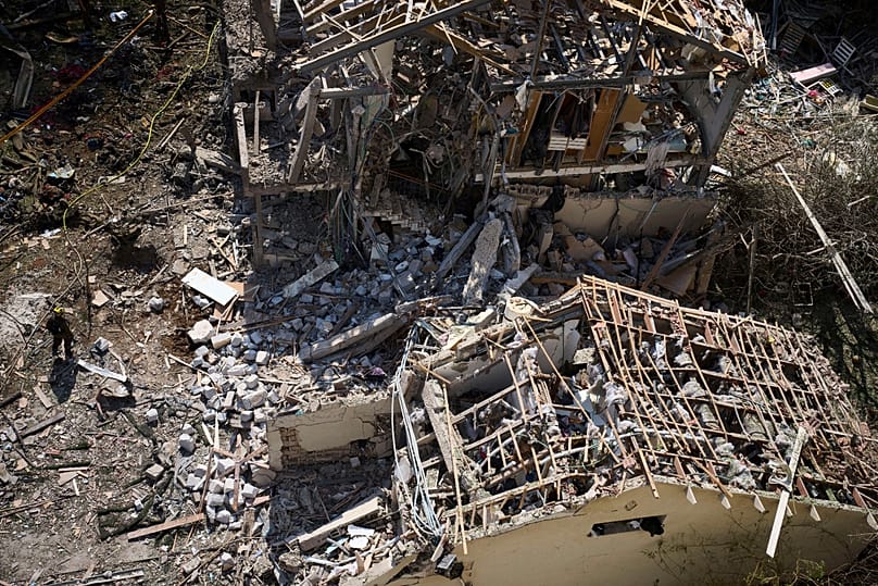 ویرانی حاصل از اصابت موشک‌های ایران به تل‌آویو