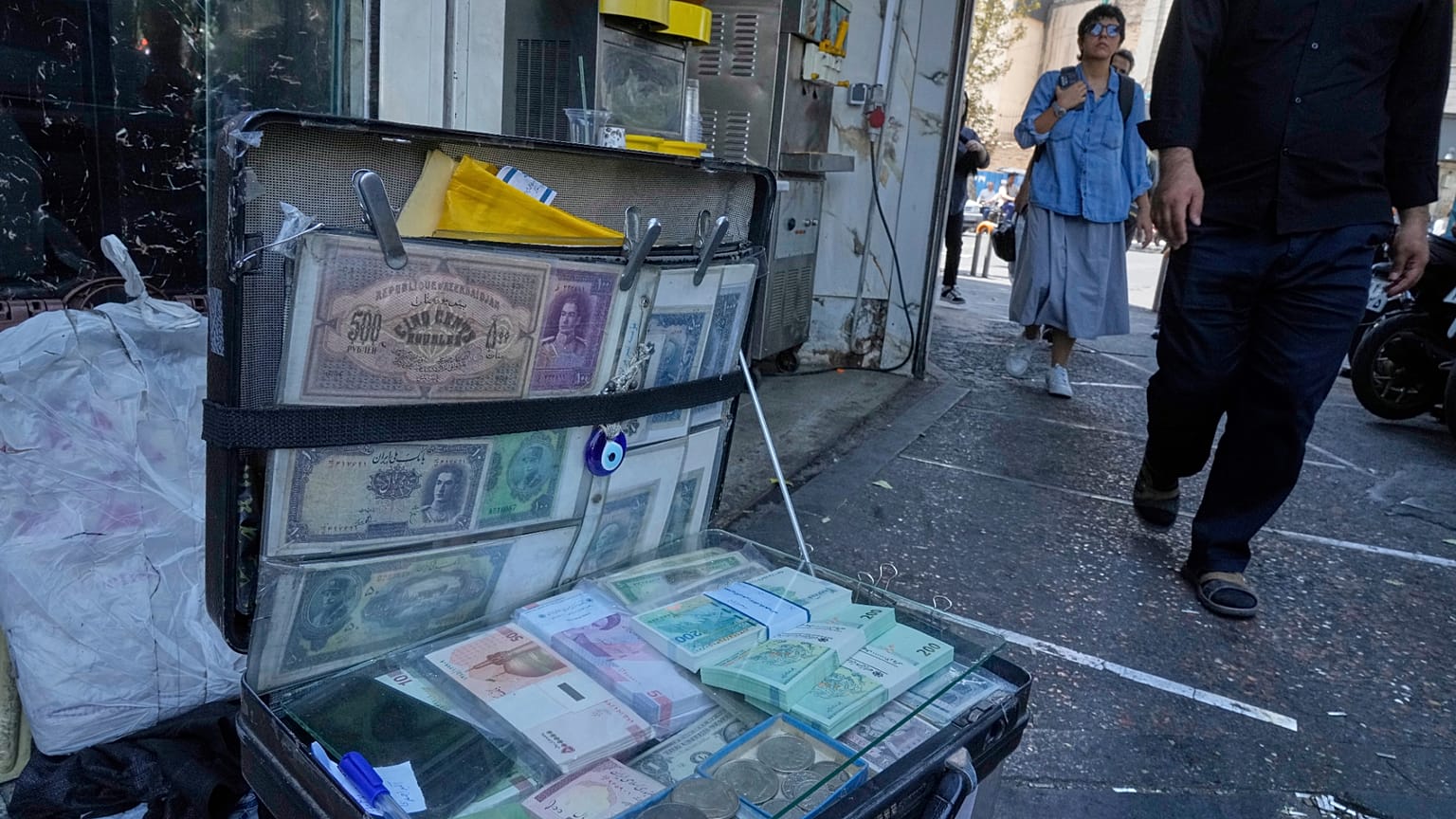 Колоссальная инфляция была изначальной причиной протестов