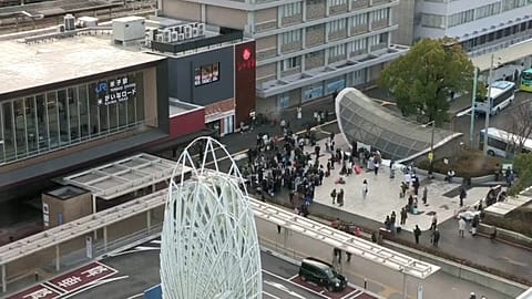 Evacuazione alla stazione di Yonago