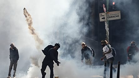 Protests erupt in La Paz over Bolivia's fuel subsidy cuts