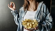 Les adultes en Angleterre consomment chaque jour autant de sel que dans 22 sachets de chips.