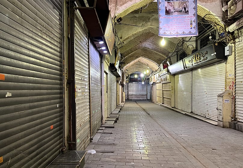 Shops are closed during protests in Tehran's centuries-old main bazaar, 6 January, 2026