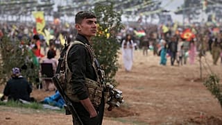 Suriye Demokratik Güçleri (SDG) militanlarının Kamışlı'da düzenlediği Nevruz kutlamalarından bir görüntü, 21 Mart 2025