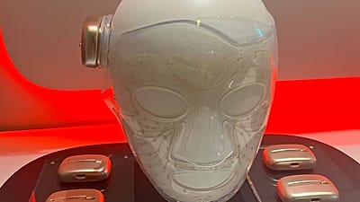 Le masque à LED de L'Oréal